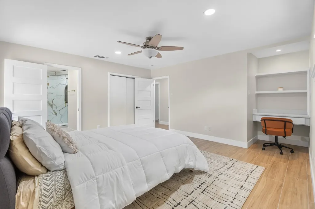 3908 Royal Lane Dallas TX 75229