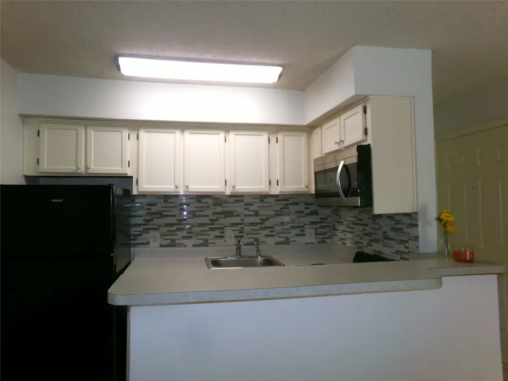 2311 Basil Drive Arlington TX 76006