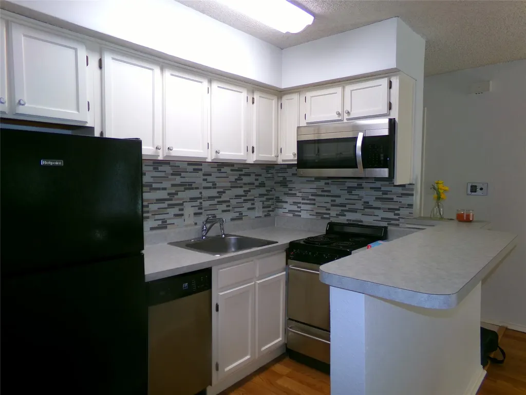 2311 Basil Drive Arlington TX 76006