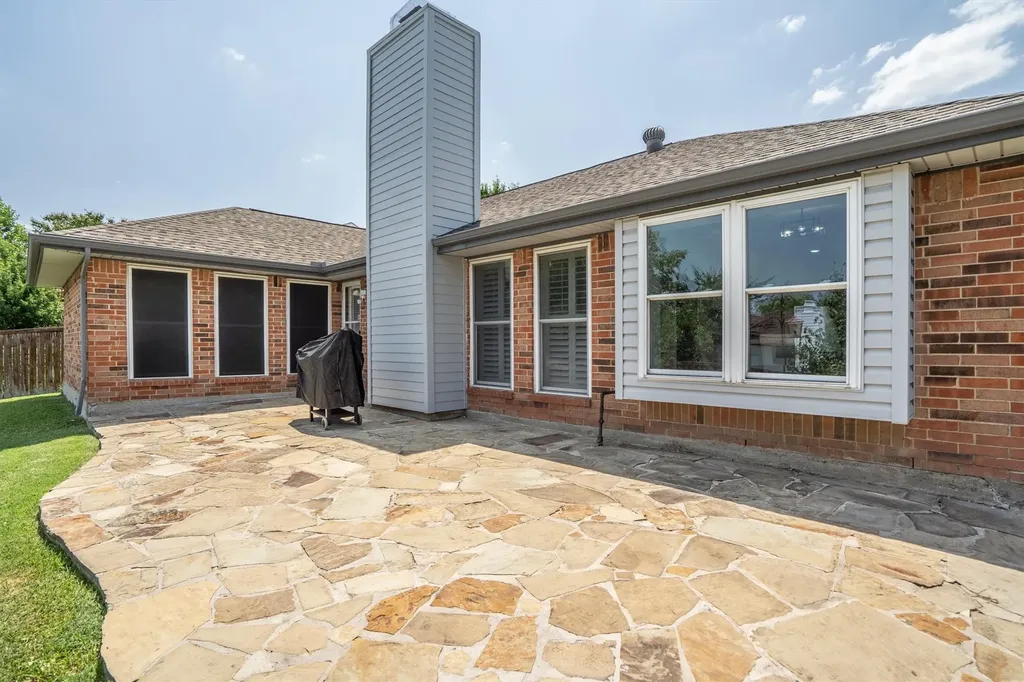 1719 Brighton Drive Carrollton TX 75007