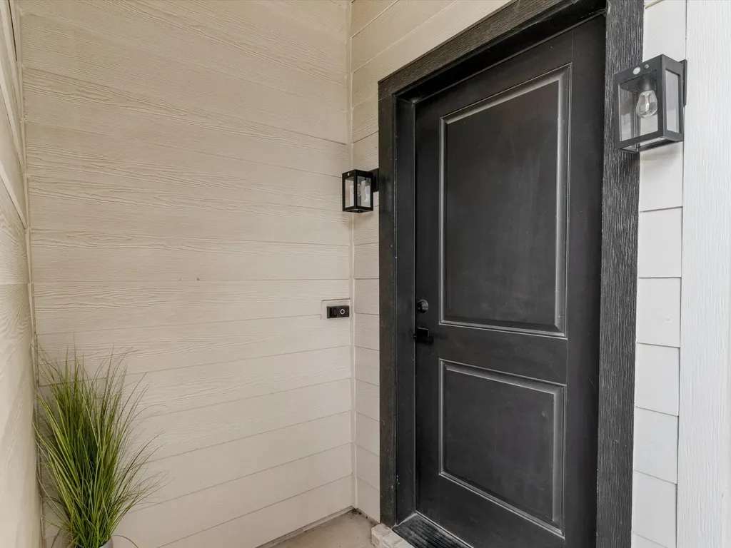 1313 Tillery Court Grapevine TX 76051
