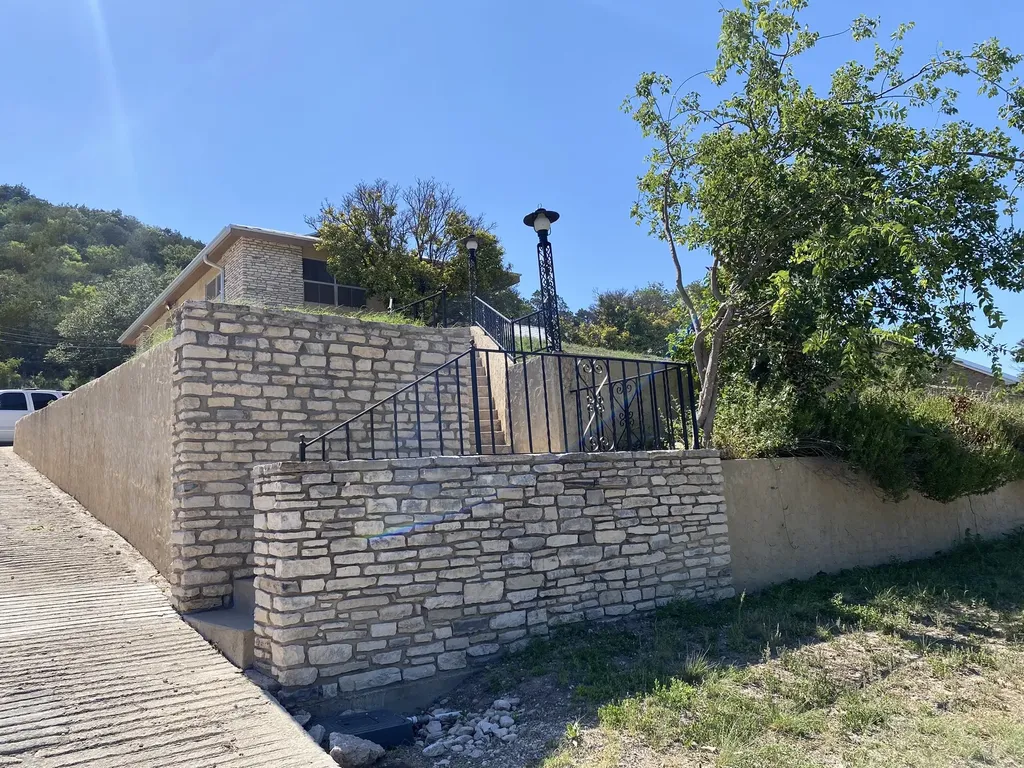 120 Bluebonnet Drive Junction TX 76849
