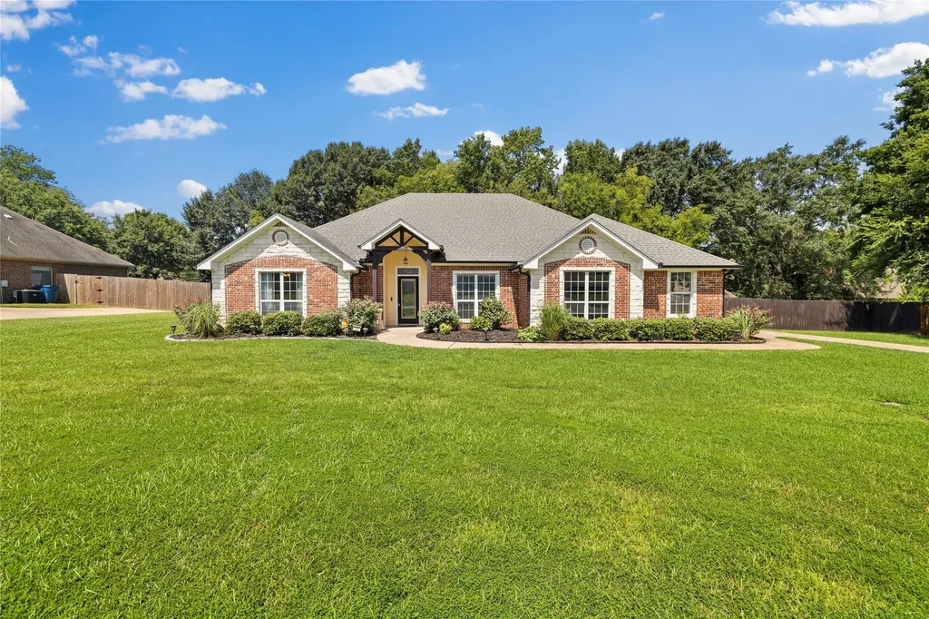 209 Morningstar Drive Longview TX 75605