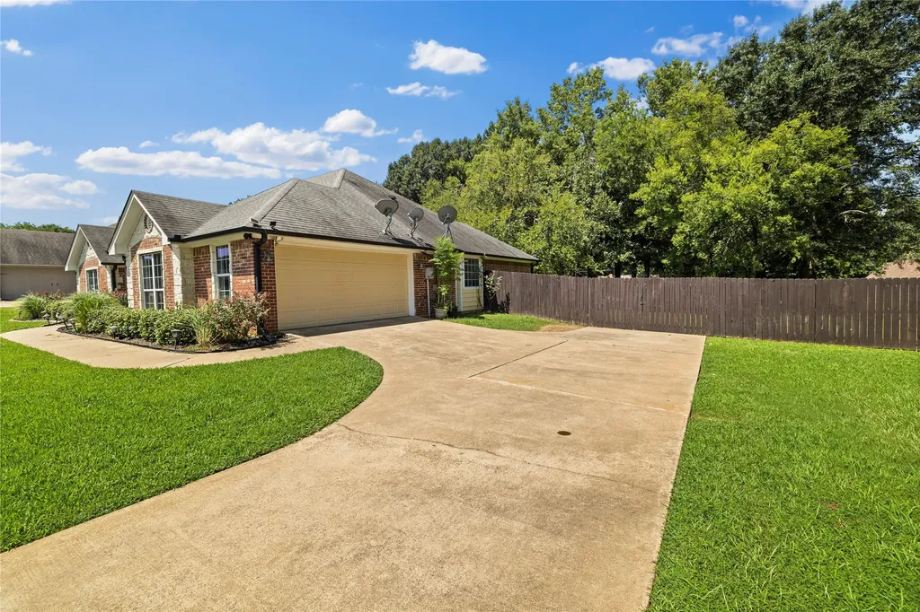 209 Morningstar Drive Longview TX 75605