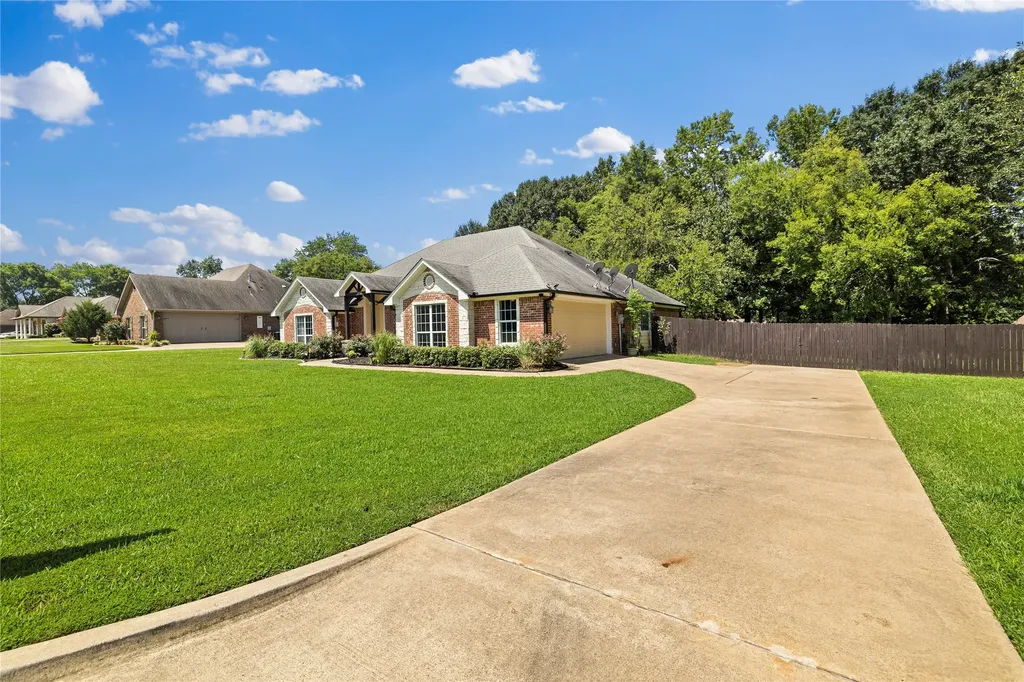 209 Morningstar Drive Longview TX 75605