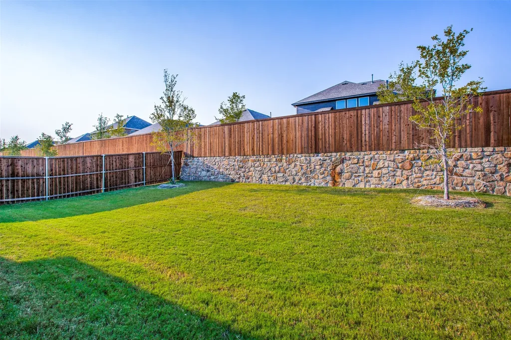 1432 Monarch Trail Northlake TX 76226