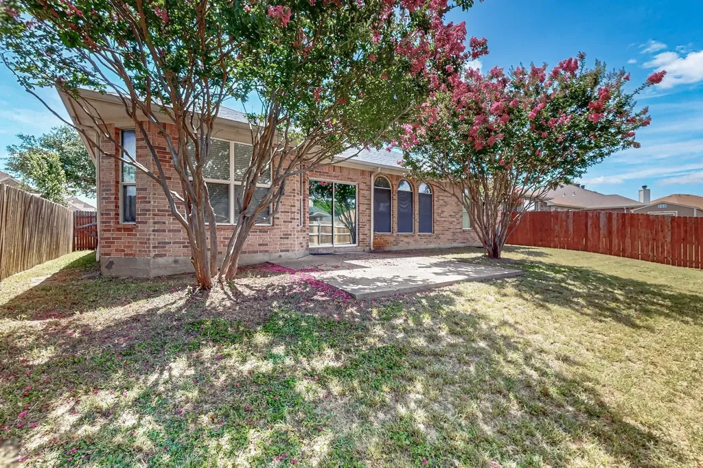 165 Hirth Drive Crowley TX 76036