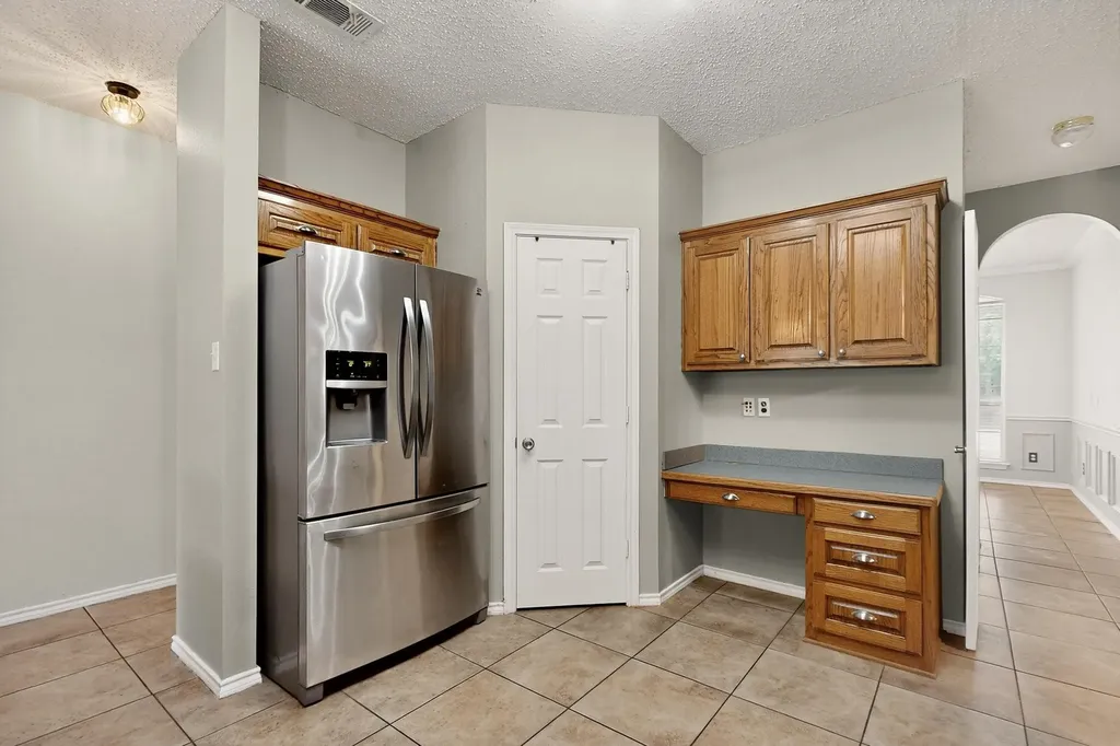 165 Hirth Drive Crowley TX 76036