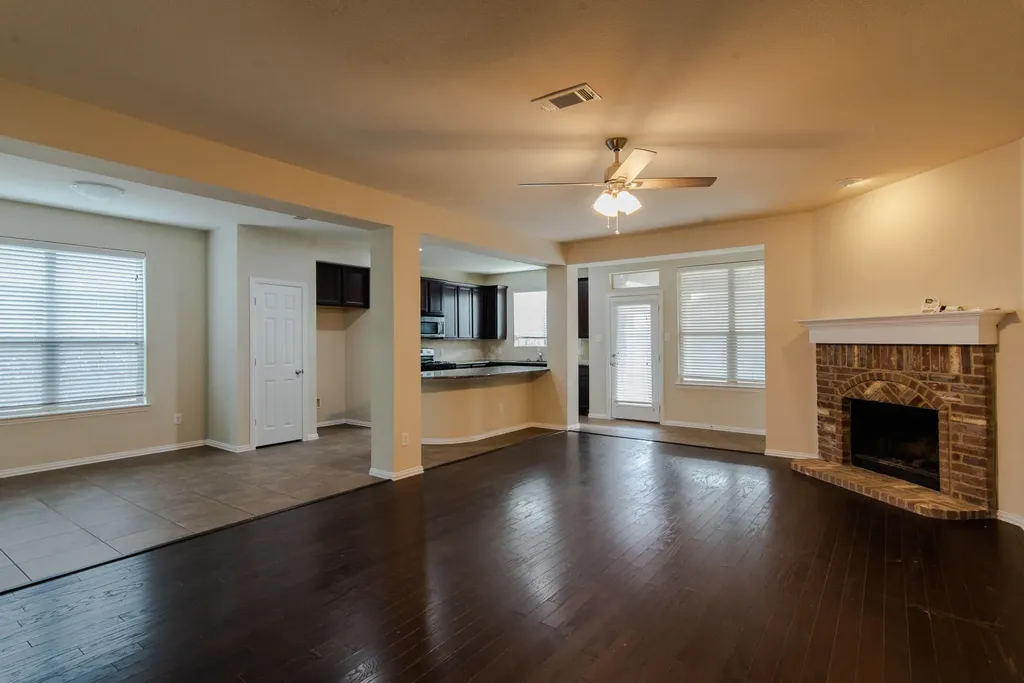 1512 Cockatiel Drive Little Elm TX 75068