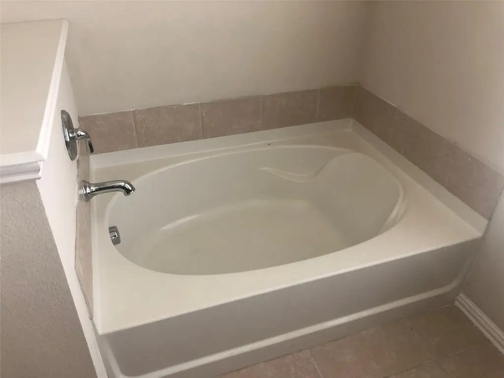 1512 Cockatiel Drive Little Elm TX 75068