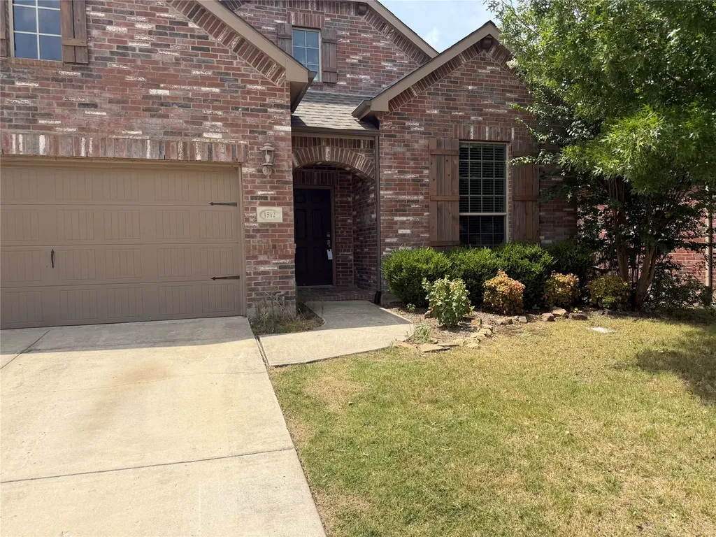 1512 Cockatiel Drive Little Elm TX 75068