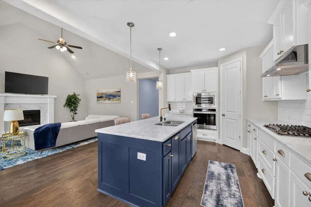 713 Sandbox Drive Little Elm TX 76227