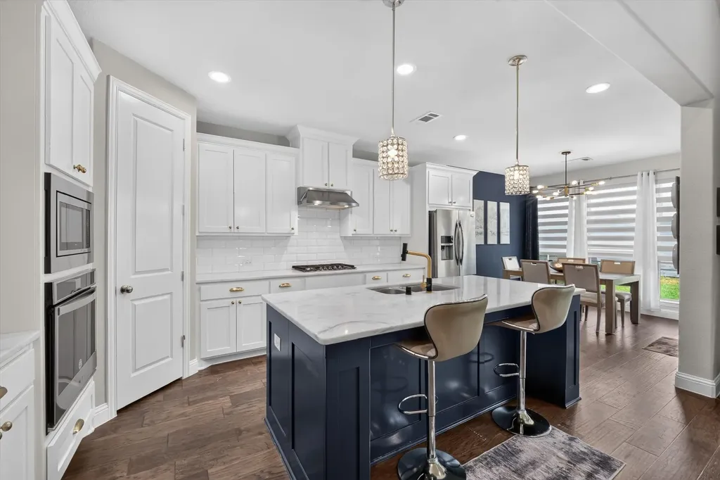713 Sandbox Drive Little Elm TX 76227