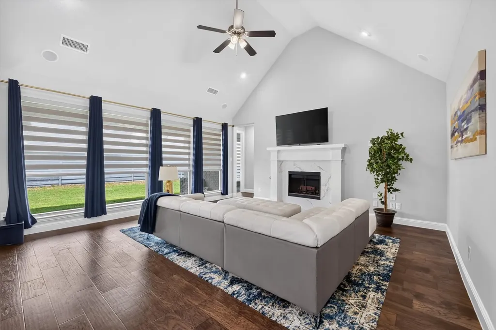 713 Sandbox Drive Little Elm TX 76227