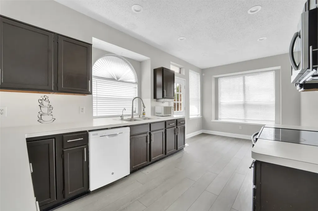 1410 Post Oak Drive Rowlett TX 75089