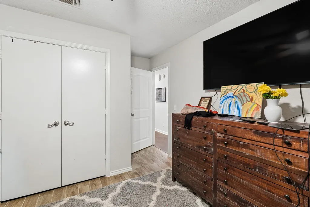 2416 Peachtree Lane Plano TX 75074