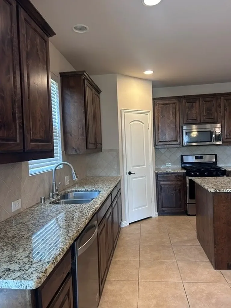 3004 Hereford Drive Lewisville TX 75056