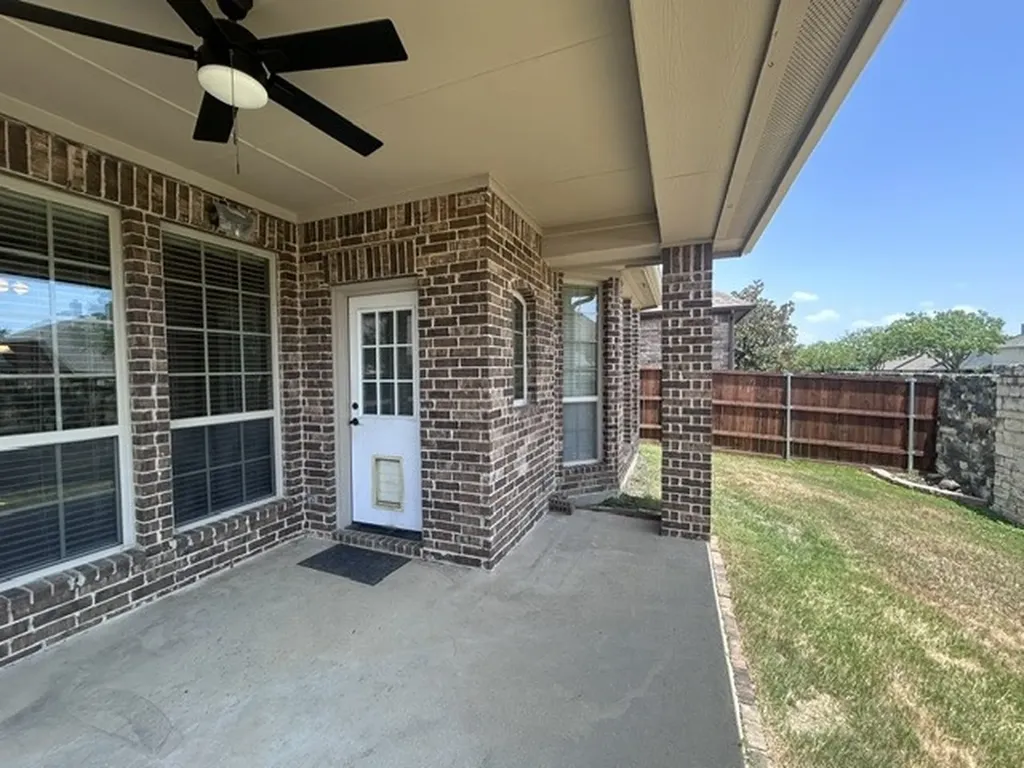 3004 Hereford Drive Lewisville TX 75056