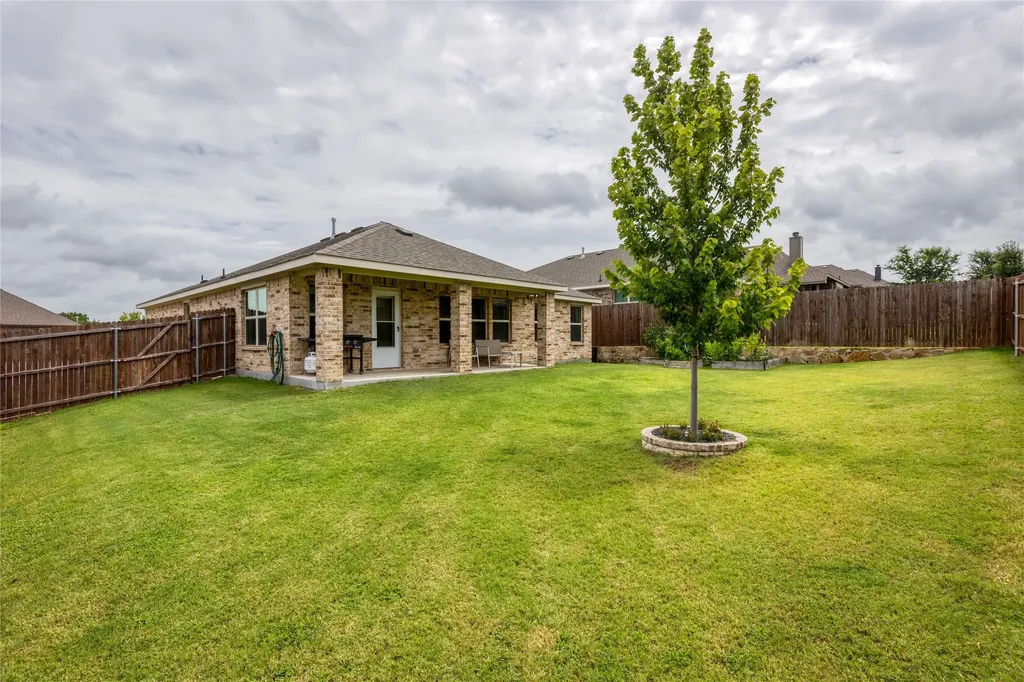 1825 Agarito Drive Weatherford TX 76086
