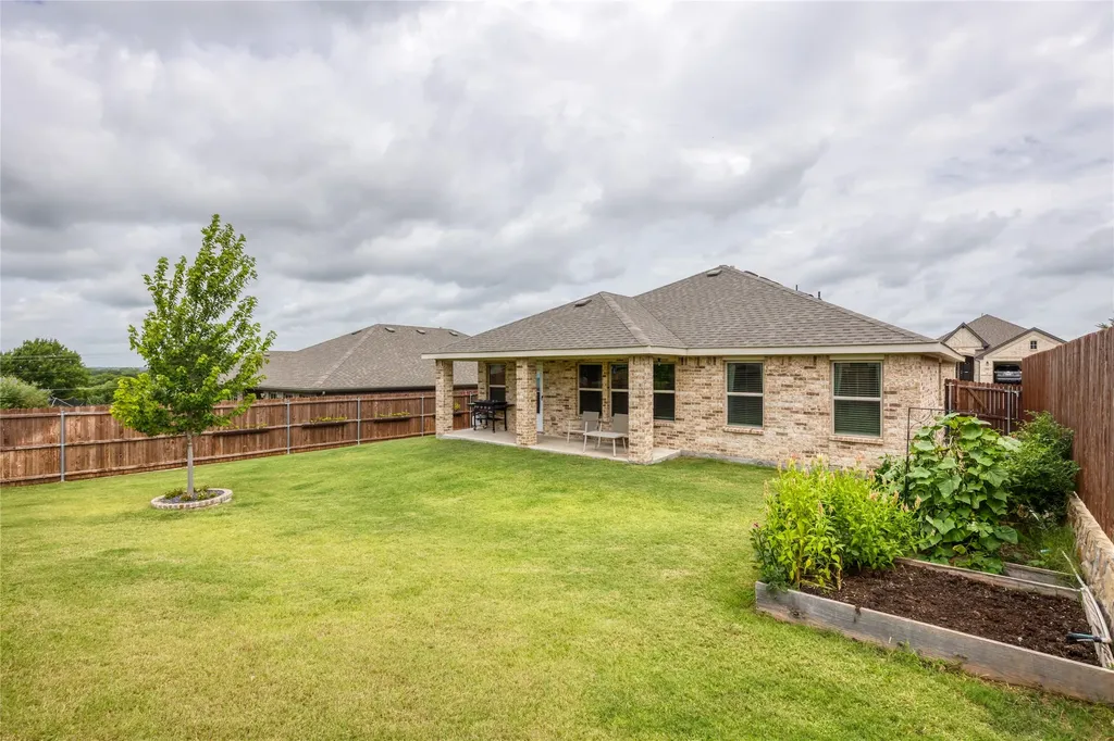 1825 Agarito Drive Weatherford TX 76086