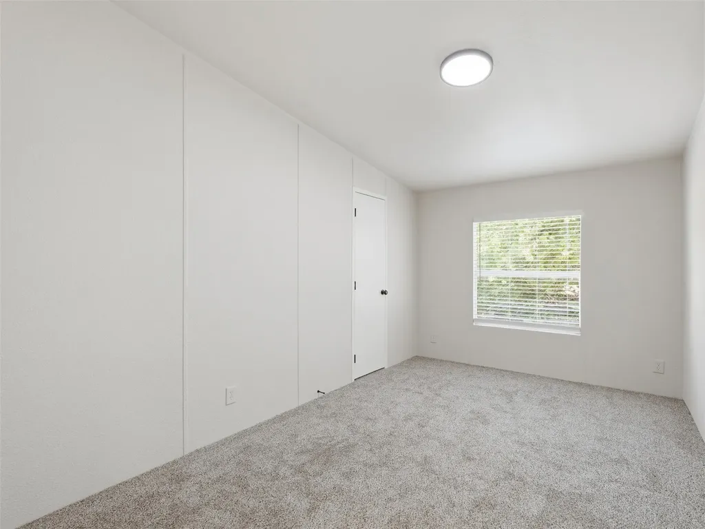 9608 Clark Street Joshua TX 76058