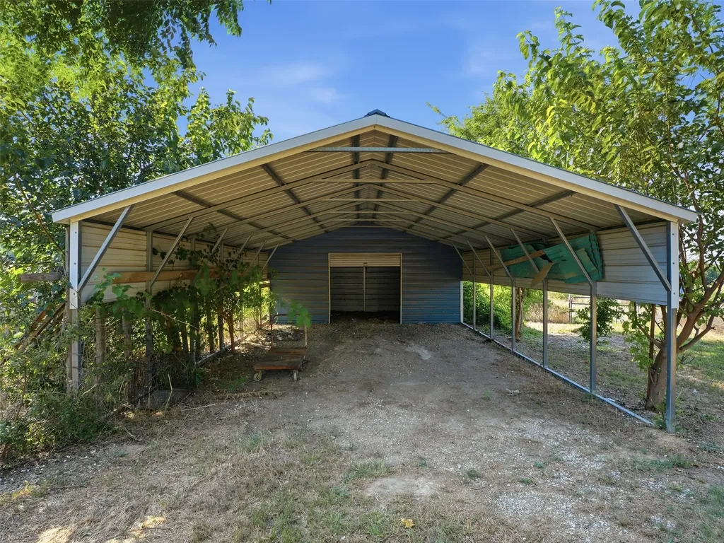 9608 Clark Street Joshua TX 76058