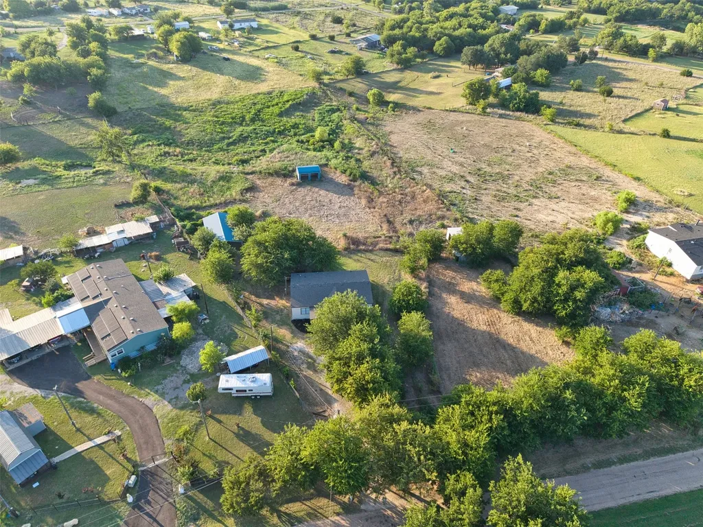 9608 Clark Street Joshua TX 76058