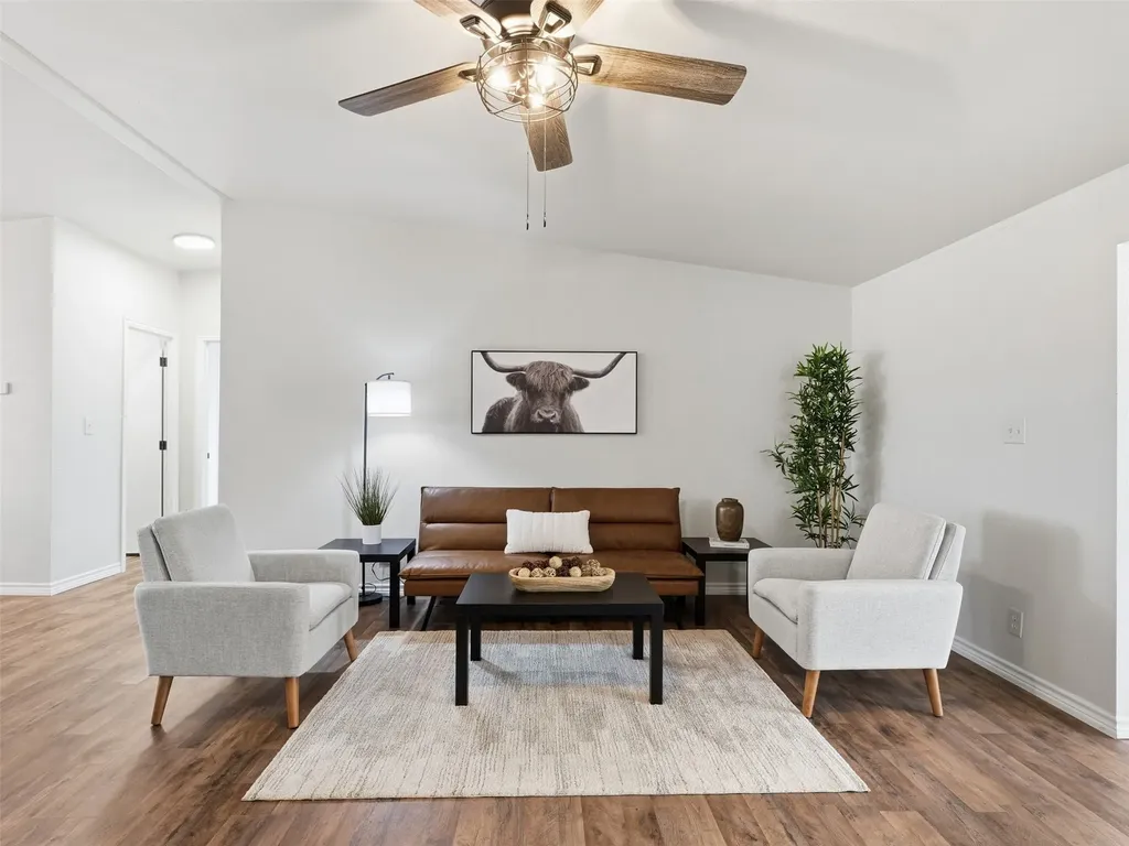 9608 Clark Street Joshua TX 76058