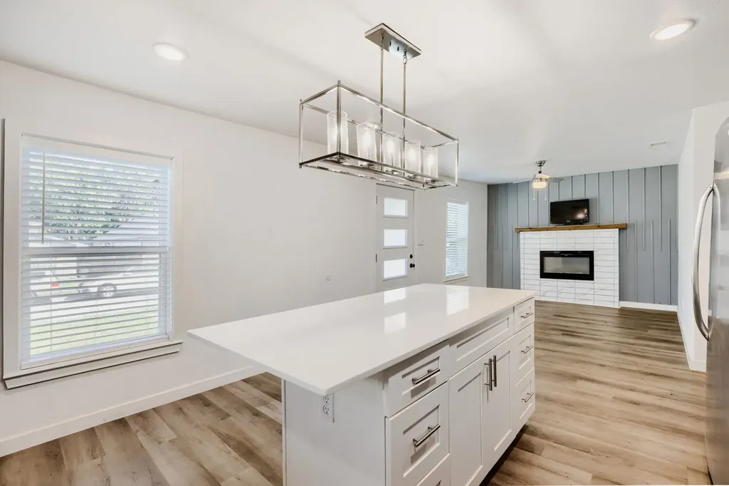 3522 Kenilworth Street Dallas TX 75210