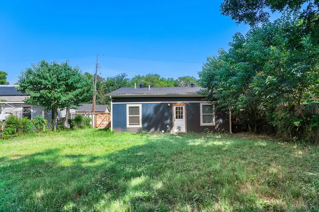 3522 Kenilworth Street Dallas TX 75210