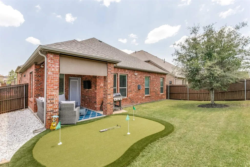 4000 Blessington Drive Frisco TX 75036