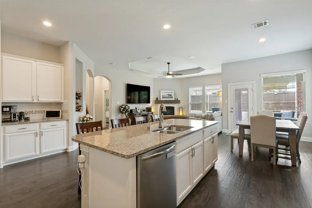 4000 Blessington Drive Frisco TX 75036