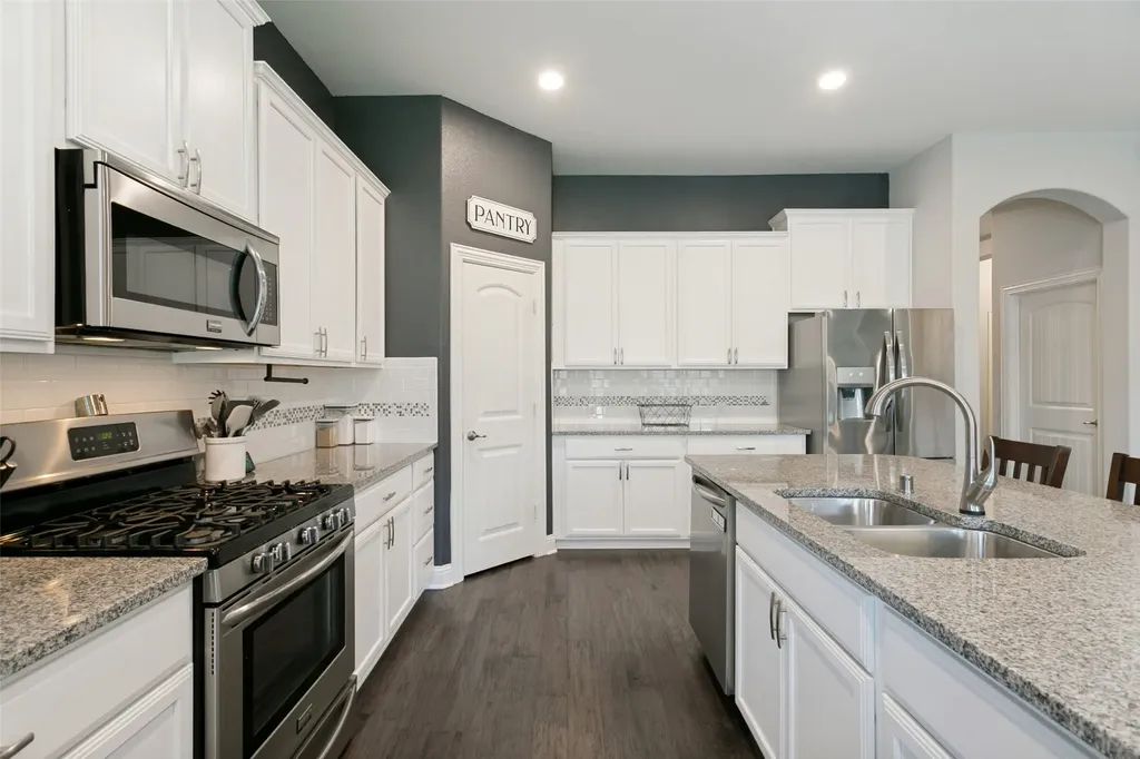 4000 Blessington Drive Frisco TX 75036