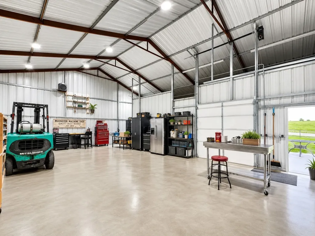 110 Centerhill Drive Muenster TX 76252