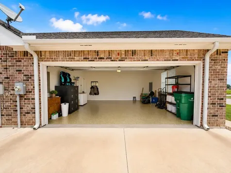 110 Centerhill Drive Muenster TX 76252