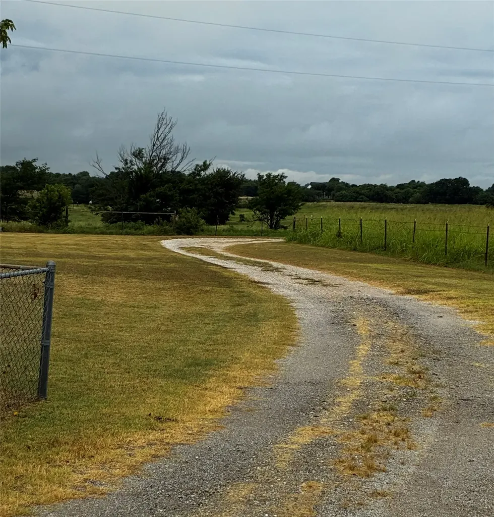 139 Private Road 2660 Decatur TX 76234