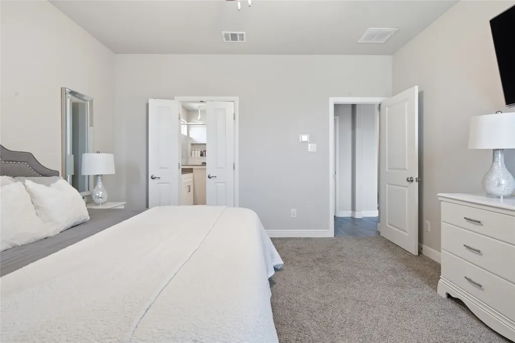 1500 Seabiscuit Drive Granbury TX 76049