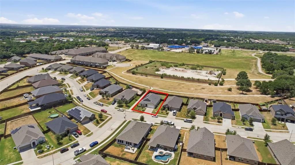 1500 Seabiscuit Drive Granbury TX 76049
