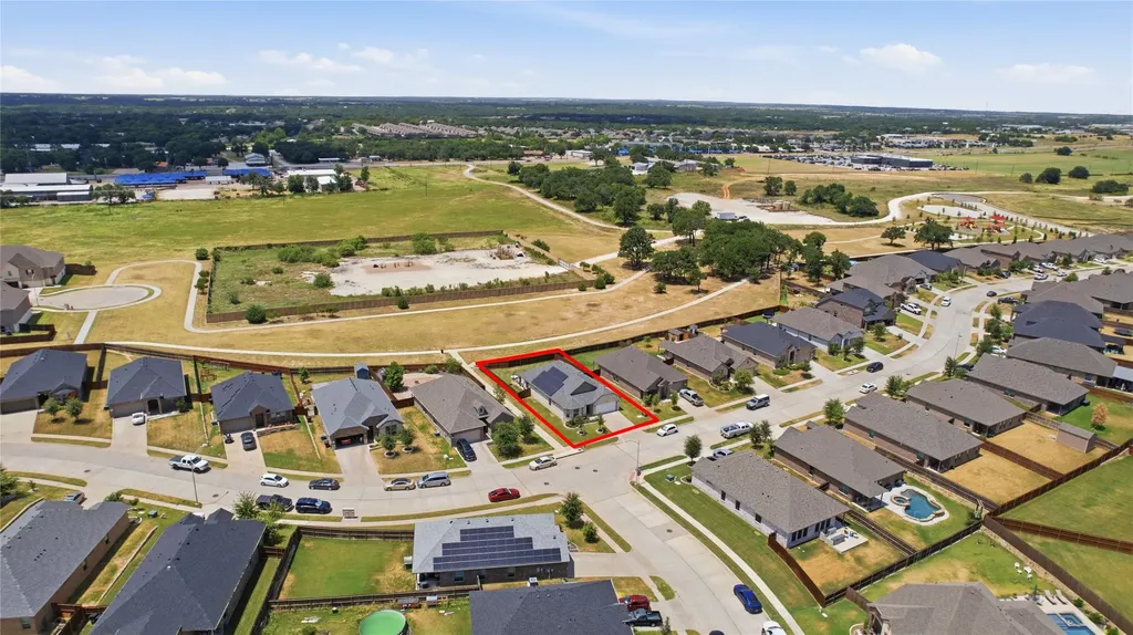 1500 Seabiscuit Drive Granbury TX 76049