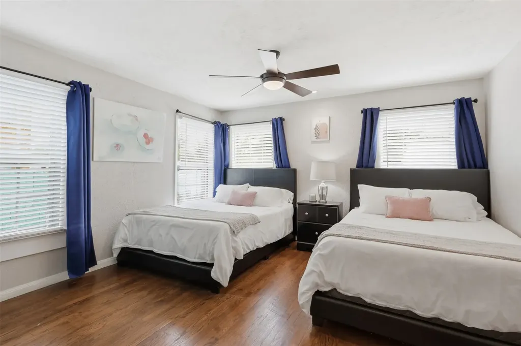 610 Winston Street Dallas TX 75208