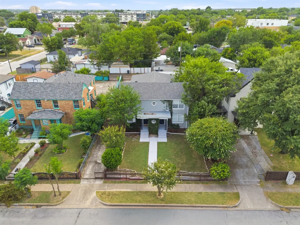 610 Winston Street Dallas TX 75208
