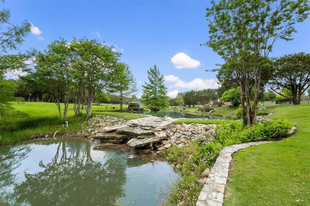 3406 Sundance Court Granbury TX 76049