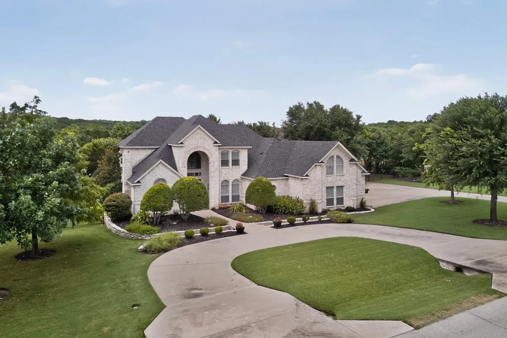 3406 Sundance Court Granbury TX 76049