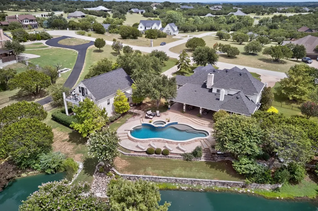 3406 Sundance Court Granbury TX 76049