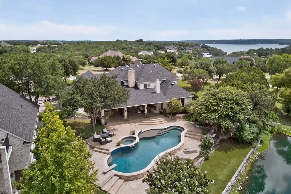 3406 Sundance Court Granbury TX 76049