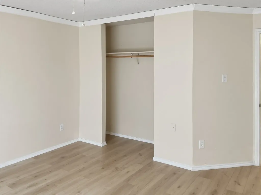 10112 Chapel Glen Terrace Fort Worth TX 76116