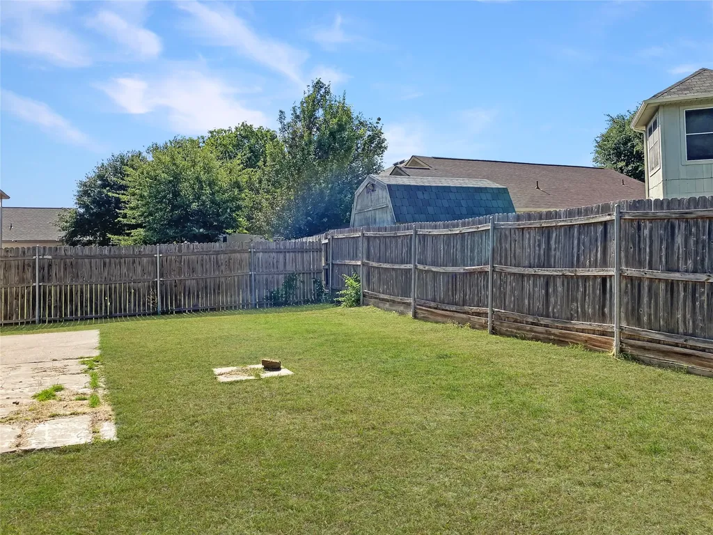 10112 Chapel Glen Terrace Fort Worth TX 76116