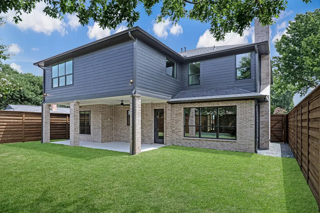9621 Lanward Drive Dallas TX 75238