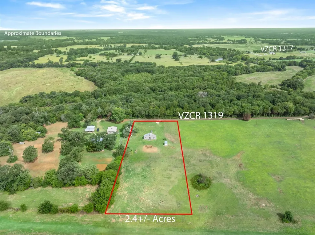 1083 Vz County Road 1319 Grand Saline TX 75140