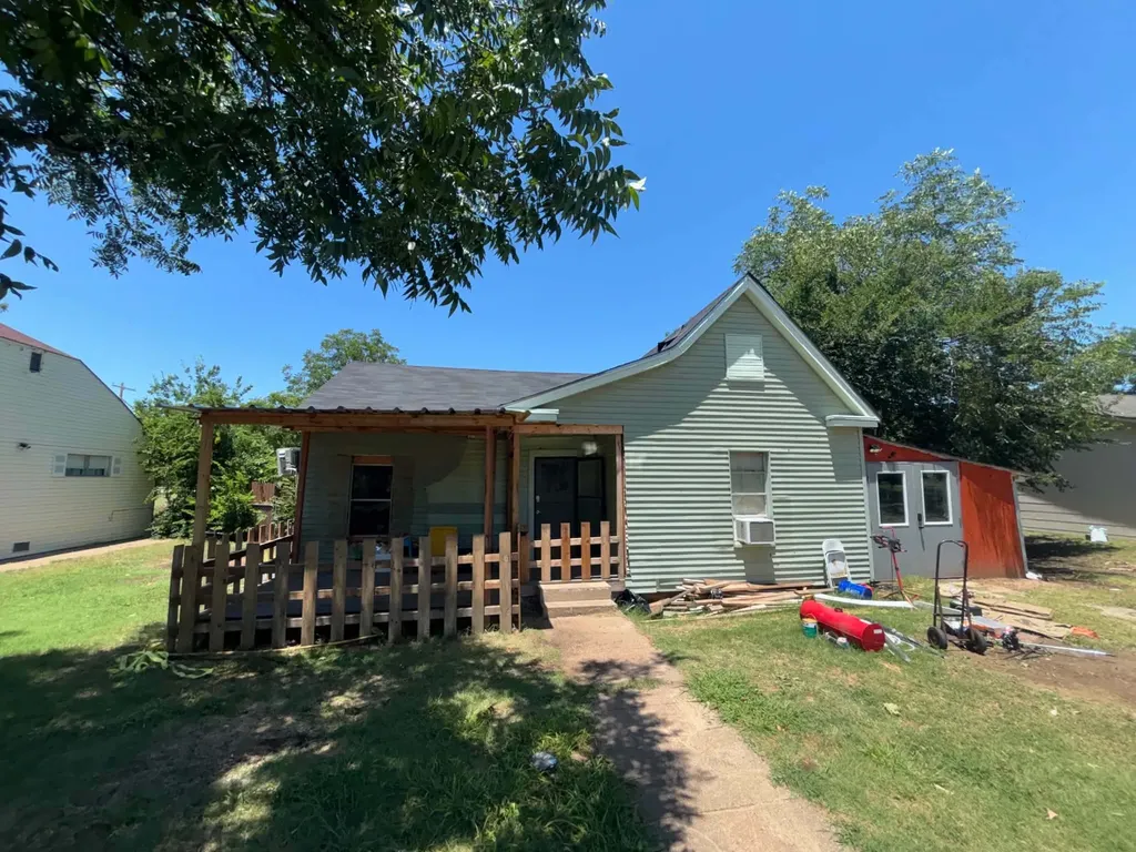 606 W Payne Olney TX 76374